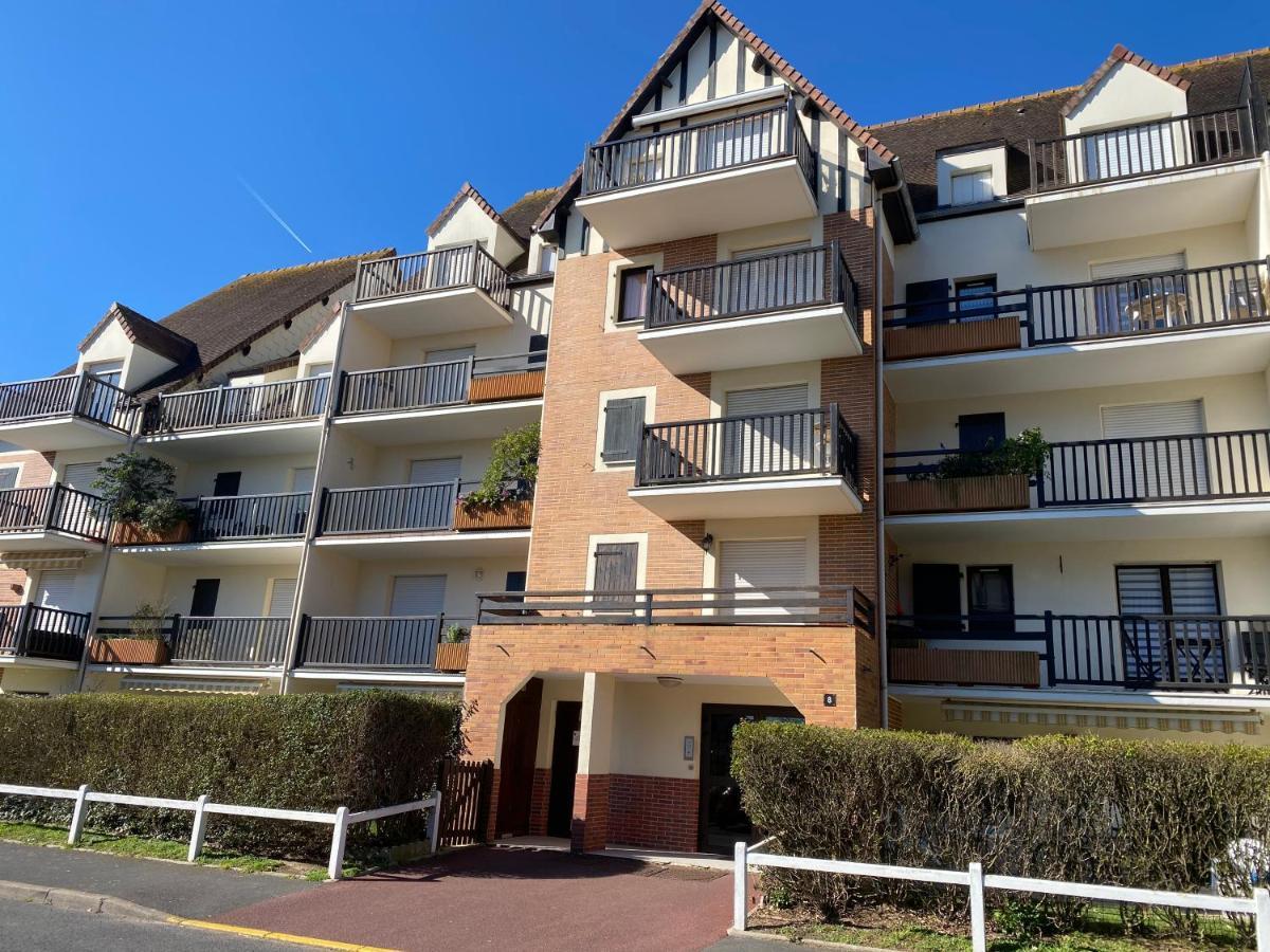 Cabourg T2 Cosy Avec Acces Direct Plage Exteriör bild